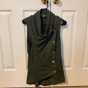 Sweet Rain/ModCloth button up vest size Sm. Green.